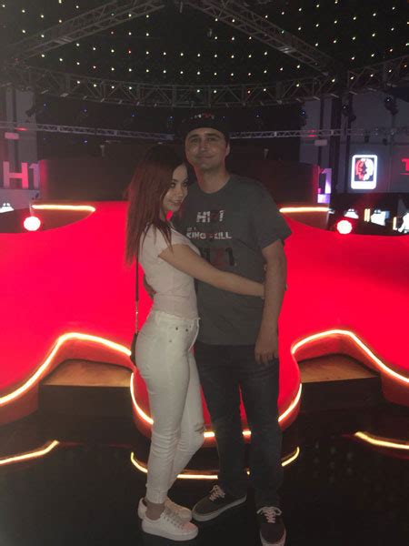 summit1g girlfriend caroline